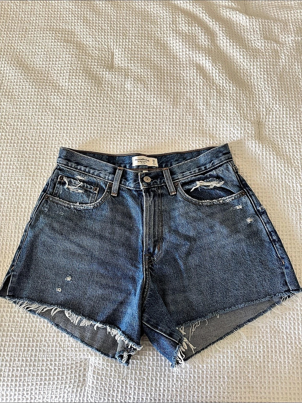 Abercrombie & Fitch The Boyfriend Short Mid Rise Denim Jean Shorts Waist 29